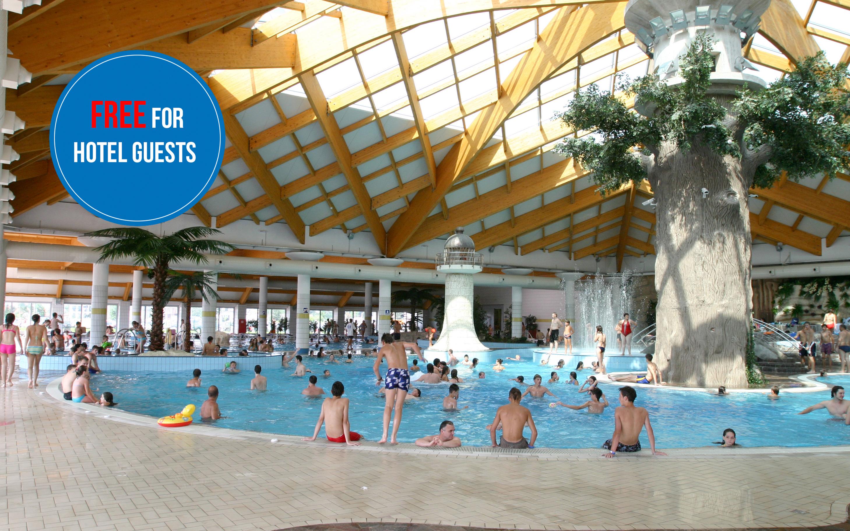 Hotel Hills Sarajevo Congress & Thermal Spa Resort Ilidža Εξωτερικό φωτογραφία The swimming pool