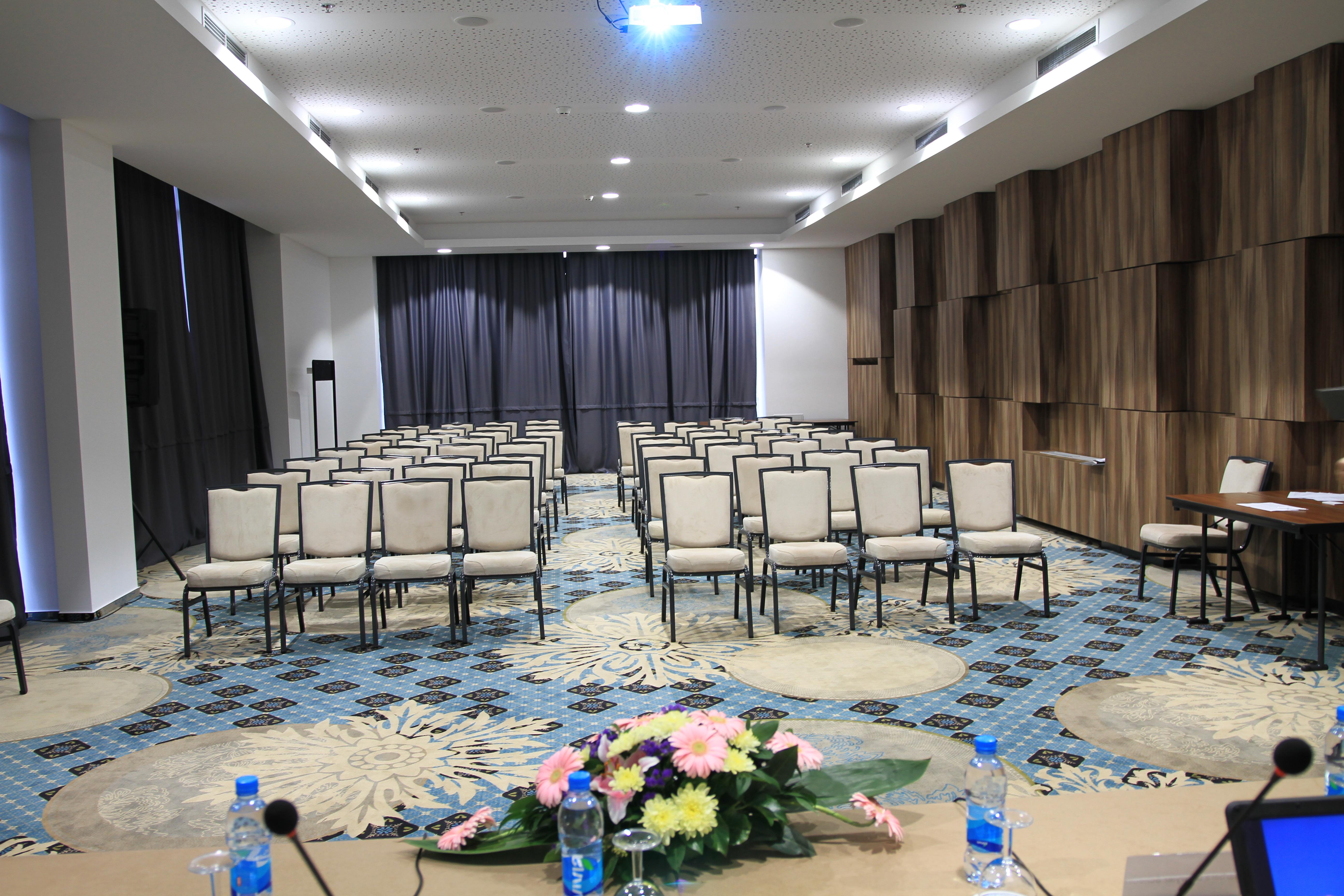 Hotel Hills Sarajevo Congress & Thermal Spa Resort Ilidža Εξωτερικό φωτογραφία Meeting room