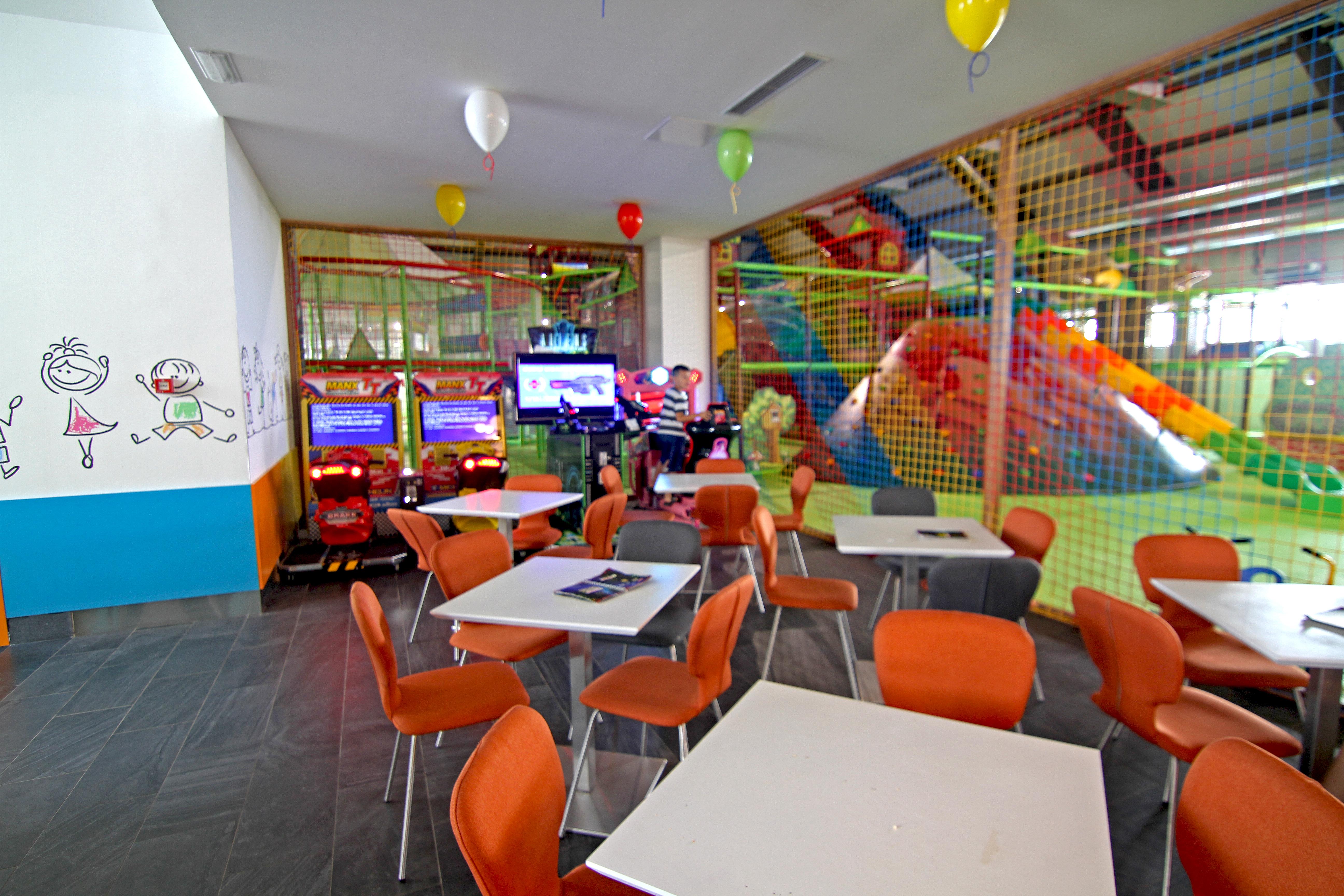 Hotel Hills Sarajevo Congress & Thermal Spa Resort Ilidža Εξωτερικό φωτογραφία The Play Zone
