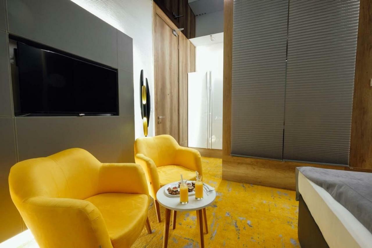 Hotel Hills Sarajevo Congress & Thermal Spa Resort Ilidža Εξωτερικό φωτογραφία A room at the hotel